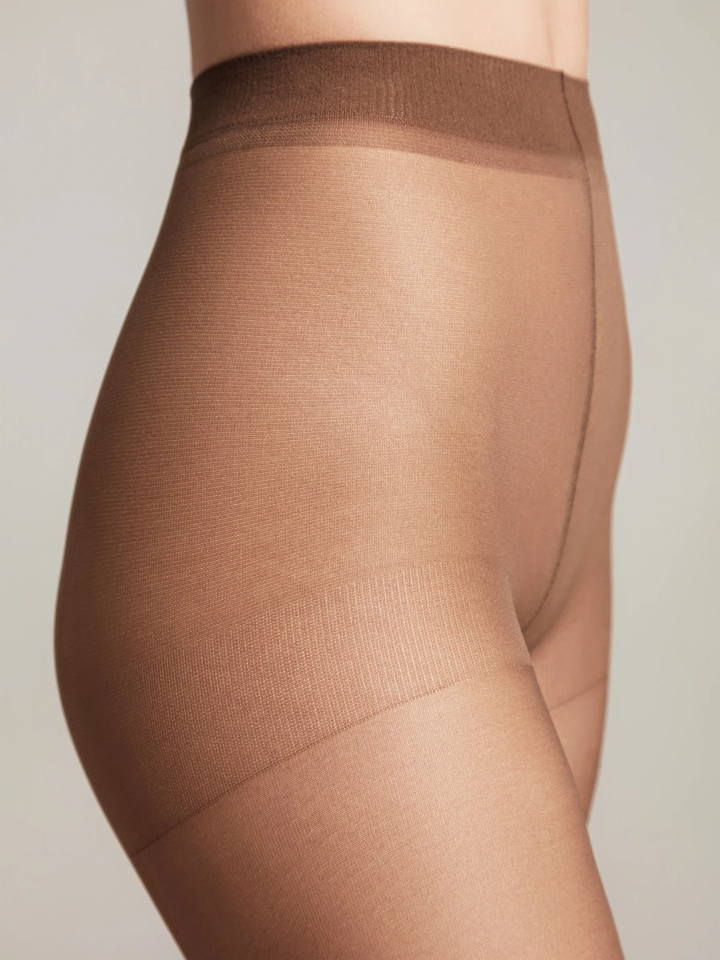 NUANCE Elegance 15 - Matte Control Top Tights - IDEALINE INC.