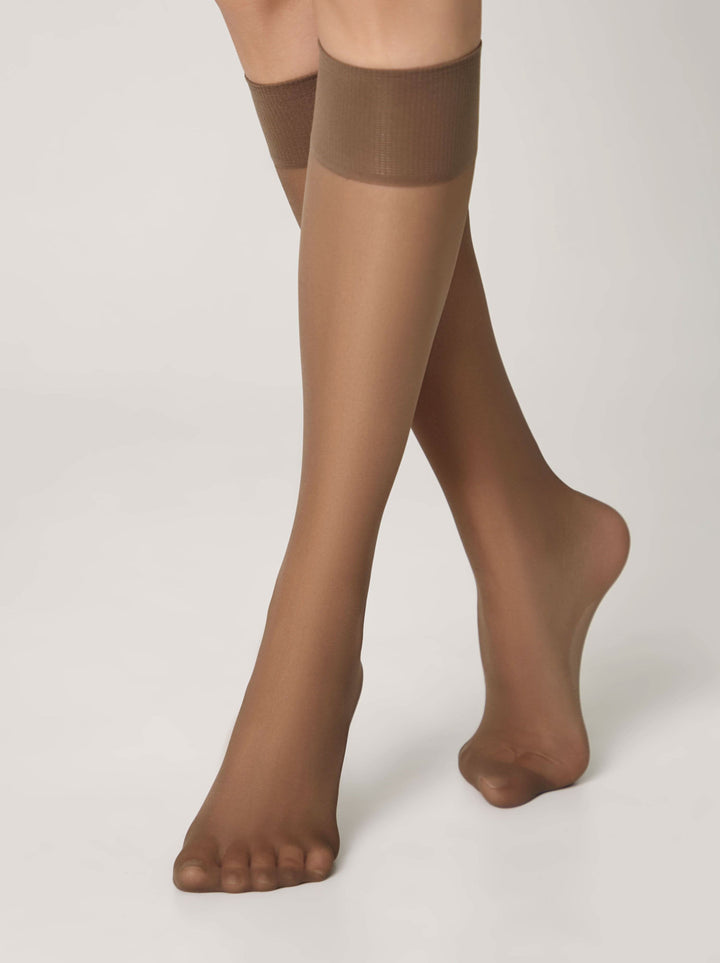 ACCENT 40 - Elastic Universal Size Knee Highs (2 Pairs) - IDEALINE INC.