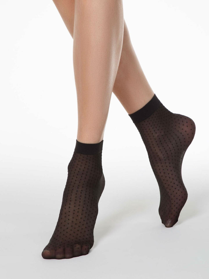 FANTASY 20 - Small Polka Dot Socks - IDEALINE INC.