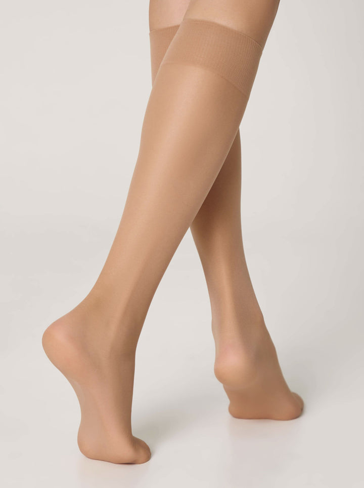 ACCENT 20 - Elastic Universal Size Knee Highs (2 Pairs) - IDEALINE INC.