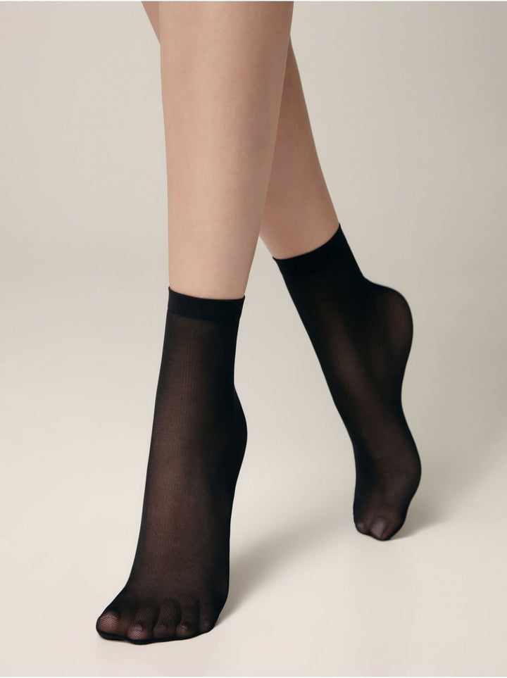 TULLE 30 - Airy Sheer Socks (2 pairs) - IDEALINE INC.