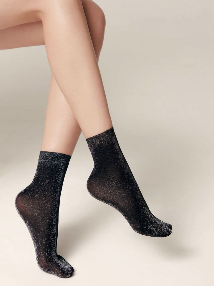 FANTASY 50 - Glittering Lurex Pattern Socks - IDEALINE INC.