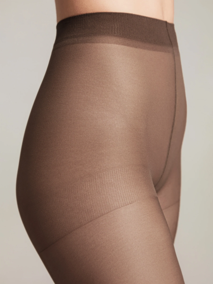 NUANCE Elegance 15 - Matte Control Top Tights - IDEALINE INC.