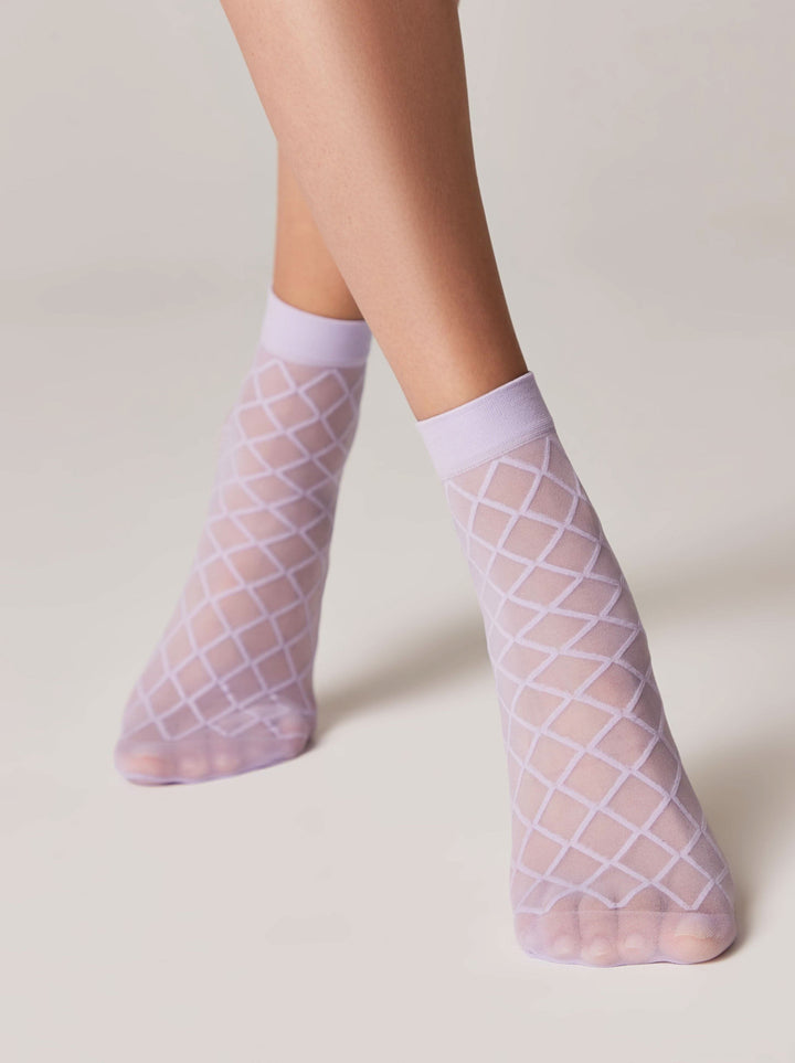 FANTASY 40 - Large Diamond Design Socks - IDEALINE INC.